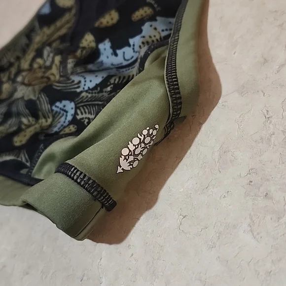 Free People sports bra size XS - Picture 2 of 6